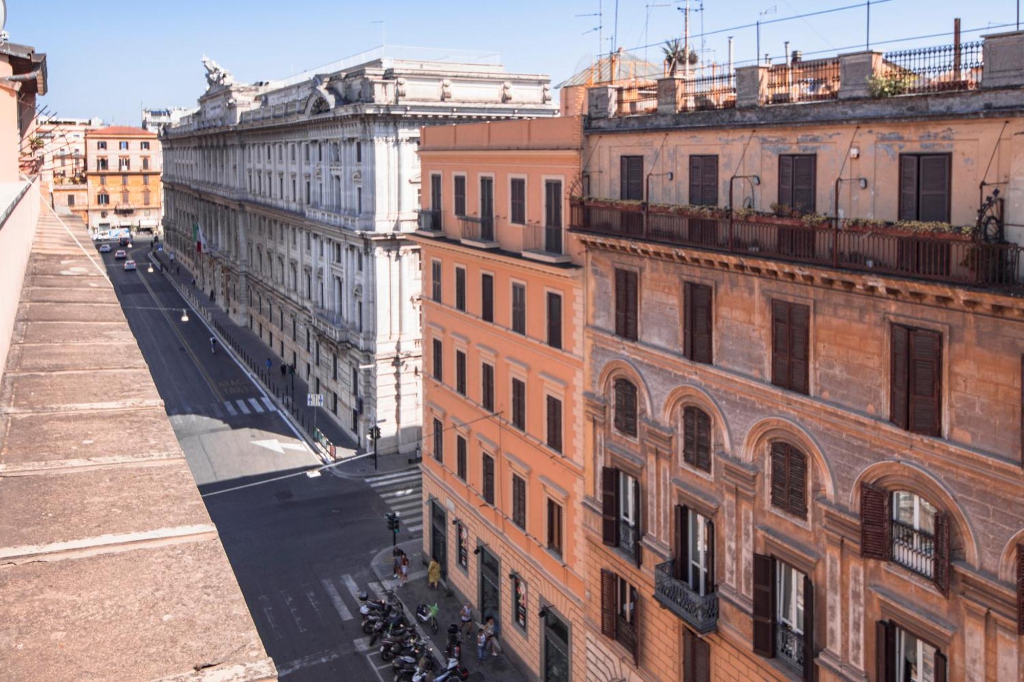 Roof Terrace Sophie, Repubblica Termini Station Apartment Rome